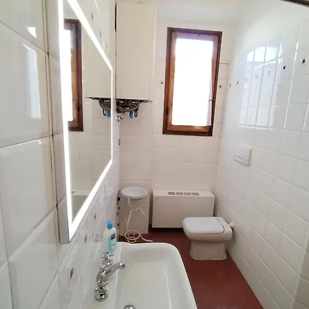 Apartment Prato Barone A Florence