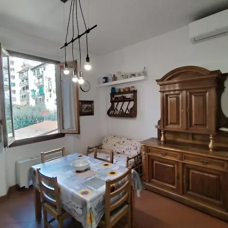 Apartment Prato Barone A
